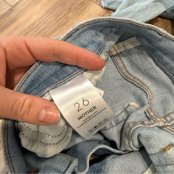 Mother Denim The Hustler Ankle Chew Jeans in Petal Pucker - Picture 12 of 13